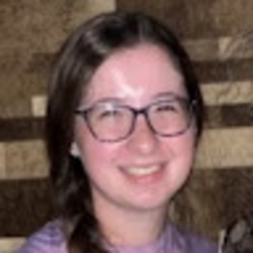Meet your Posher, Olivia